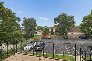 201 N President St, Wheaton, IL 60187 - Photo 23