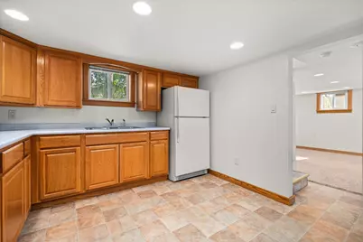 126 W Elm Street, Streator, IL 61364 - Photo 25
