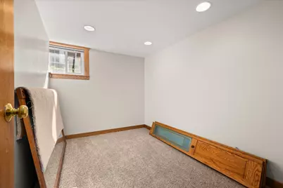 126 W Elm Street, Streator, IL 61364 - Photo 33