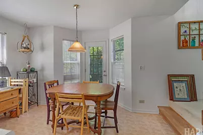 6190 Brookstone Place, Gurnee, IL 60031 - Photo 9