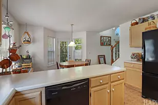 6190 Brookstone Pl, Gurnee, IL 60031 - Photo 7