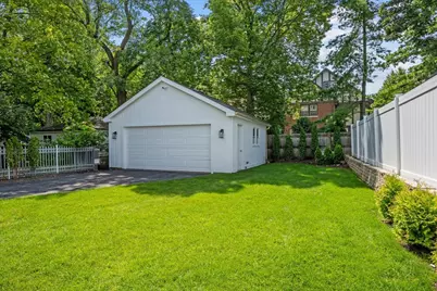 704 Roger Avenue, Kenilworth, IL 60043 - Photo 43