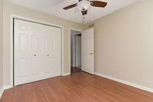 19356 Nottingham Dr, Bloomington, IL 61705 - Photo 21