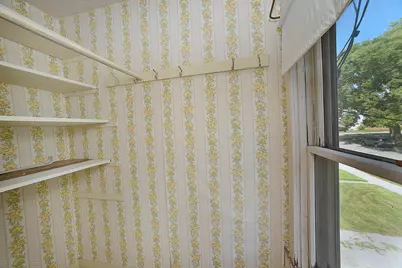 911 Illinois Avenue, Ottawa, IL 61350 - Photo 11