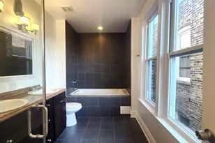 2330 W Erie St, Chicago, IL 60612 - Photo 13