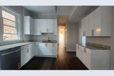 2330 W Erie Street #2F, Chicago, IL 60612 - Photo 7