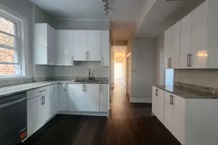 2330 W Erie St, Chicago, IL 60612 - Photo 7