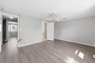 809 Bishop Ct, Schaumburg, IL 60194 - Photo 21
