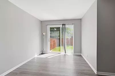 809 Bishop Court, Schaumburg, IL 60194 - Photo 11