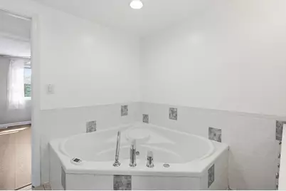 809 Bishop Court, Schaumburg, IL 60194 - Photo 19