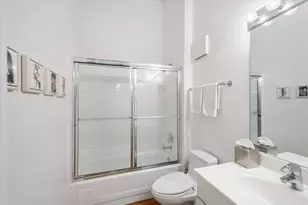 515 N Noble St, Chicago, IL 60642 - Photo 11