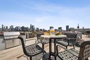 515 N Noble St, Chicago, IL 60642 - Photo 15