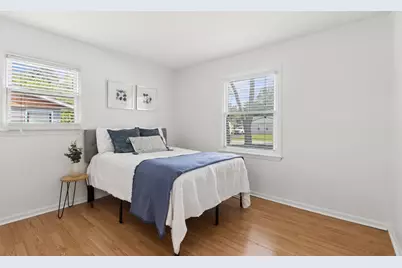 1736 Poplar Avenue, Hanover Park, IL 60133 - Photo 9
