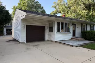 1736 Poplar Ave, Hanover Park, IL 60133 - Photo 27