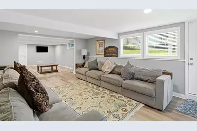 919 Hillview Drive, Lemont, IL 60439 - Photo 25