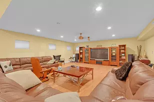 2935 Keystone Rd, Northbrook, IL 60062 - Photo 11