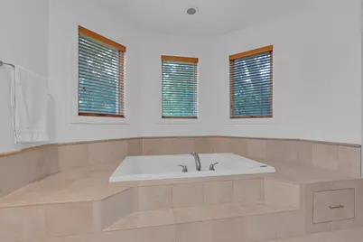 2935 Keystone Road, Northbrook, IL 60062 - Photo 9