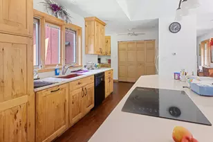 9434 E Fowler Rd, Rochelle, IL 61068 - Photo 7