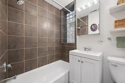 534.5 W Belmont Avenue #1N, Chicago, IL 60657 - Photo 11