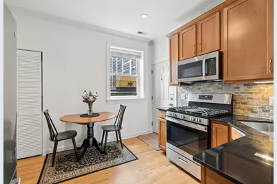 534.5 W Belmont Avenue #1N, Chicago, IL 60657 - Photo 3