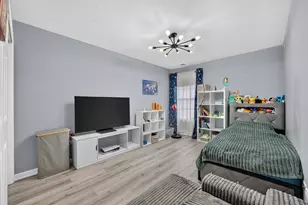 547 Bobby Ann Ct, Roselle, IL 60172 - Photo 27