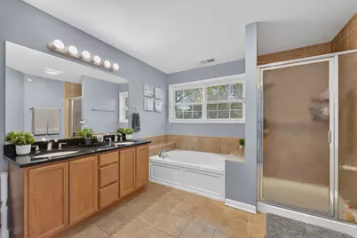 547 Bobby Ann Court, Roselle, IL 60172 - Photo 25