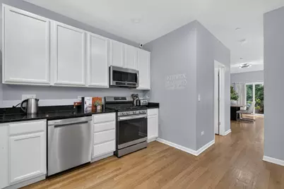 547 Bobby Ann Court, Roselle, IL 60172 - Photo 5