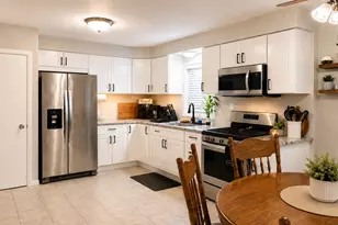 4614 W 87th St, Chicago, IL 60652 - Photo 3