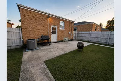 4614 W 87th Street, Chicago, IL 60652 - Photo 17