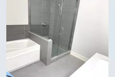 544 E 46th Place, Chicago, IL 60653 - Photo 17