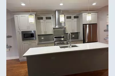 544 E 46th Place, Chicago, IL 60653 - Photo 7