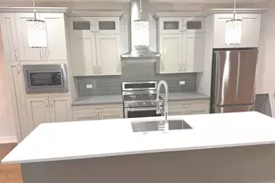 544 E 46th Pl, Chicago, IL 60653 - Photo 5