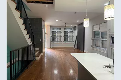 544 E 46th Place, Chicago, IL 60653 - Photo 9