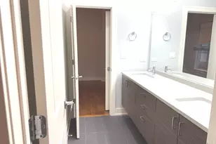 544 E 46th Pl, Chicago, IL 60653 - Photo 17