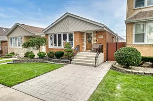 5747 S Meade Ave, Chicago, IL 60638 - Photo 1