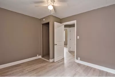 229 Forest Avenue, Rockford, IL 61101 - Photo 43