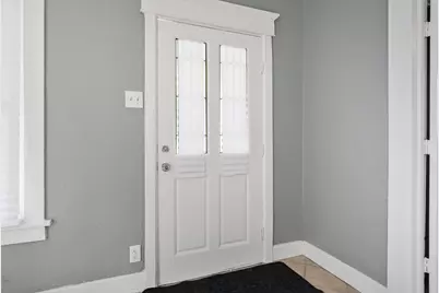 229 Forest Avenue, Rockford, IL 61101 - Photo 7