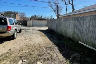 1925 Grey Ave, Evanston, IL 60201 - Photo 21