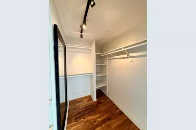 1850 N Clark Street #2810, Chicago, IL 60614 - Photo 9