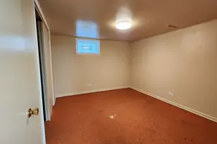 16254 S Dobson Ave, South Holland, IL 60473 - Photo 9