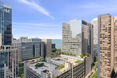 600 N Fairbanks Court #2704, Chicago, IL 60611 - Photo 3
