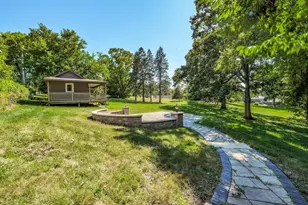 305 N Dale Ave, McHenry, IL 60050 - Photo 97