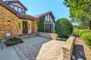 305 N Dale Ave, McHenry, IL 60050 - Photo 5