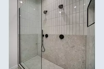 6218 S Woodlawn Avenue #E, Chicago, IL 60637 - Photo 15