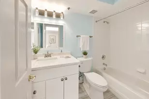 710 Creekside Dr, Mount Prospect, IL 60056 - Photo 27