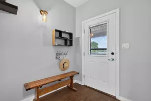 2510 W Irving Park Rd, Chicago, IL 60618 - Photo 17