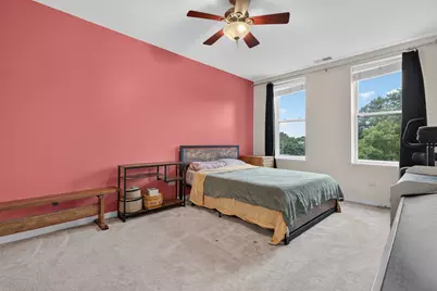 2510 W Irving Park Road #303, Chicago, IL 60618 - Photo 9