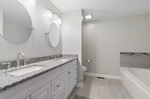 7715 Bristol Park Dr, Tinley Park, IL 60477 - Photo 11