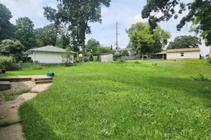 914 Oakleaf Ave, McHenry, IL 60051 - Photo 21