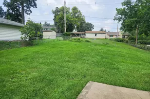 914 Oakleaf Ave, McHenry, IL 60051 - Photo 23